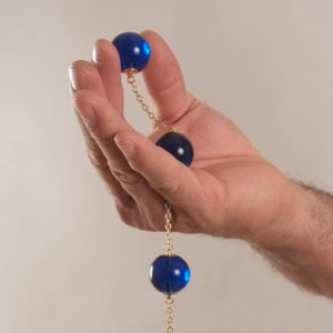 anal-jewelry-man-balls-resine-gold-chain