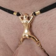 string-homme-sculpture-femme-chevauchant-penis