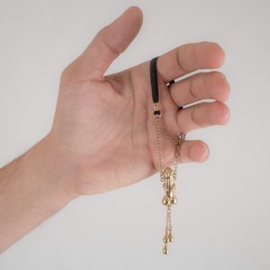 bijou-penis-excitation-pendentif-design-or