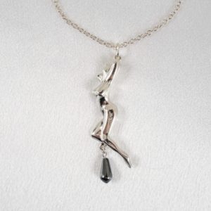 pendentif-sexy-femme-nue-argent-sculpture