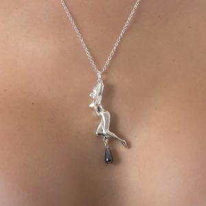 pendentif-sexy-femme-nue-argent-sculpture