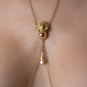 kette-brust-rose-liebe-gold-kristall