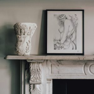 reprographie-dessin-femme-sensuelle-arums